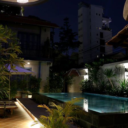 Corner9 Bassac Boutique Hotel Phnom Penh Bagian luar foto