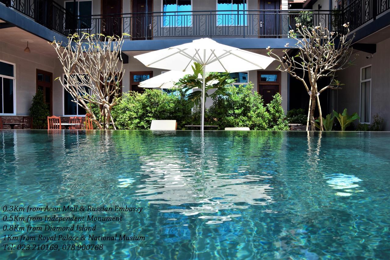 Corner9 Bassac Boutique Hotel Phnom Penh Bagian luar foto