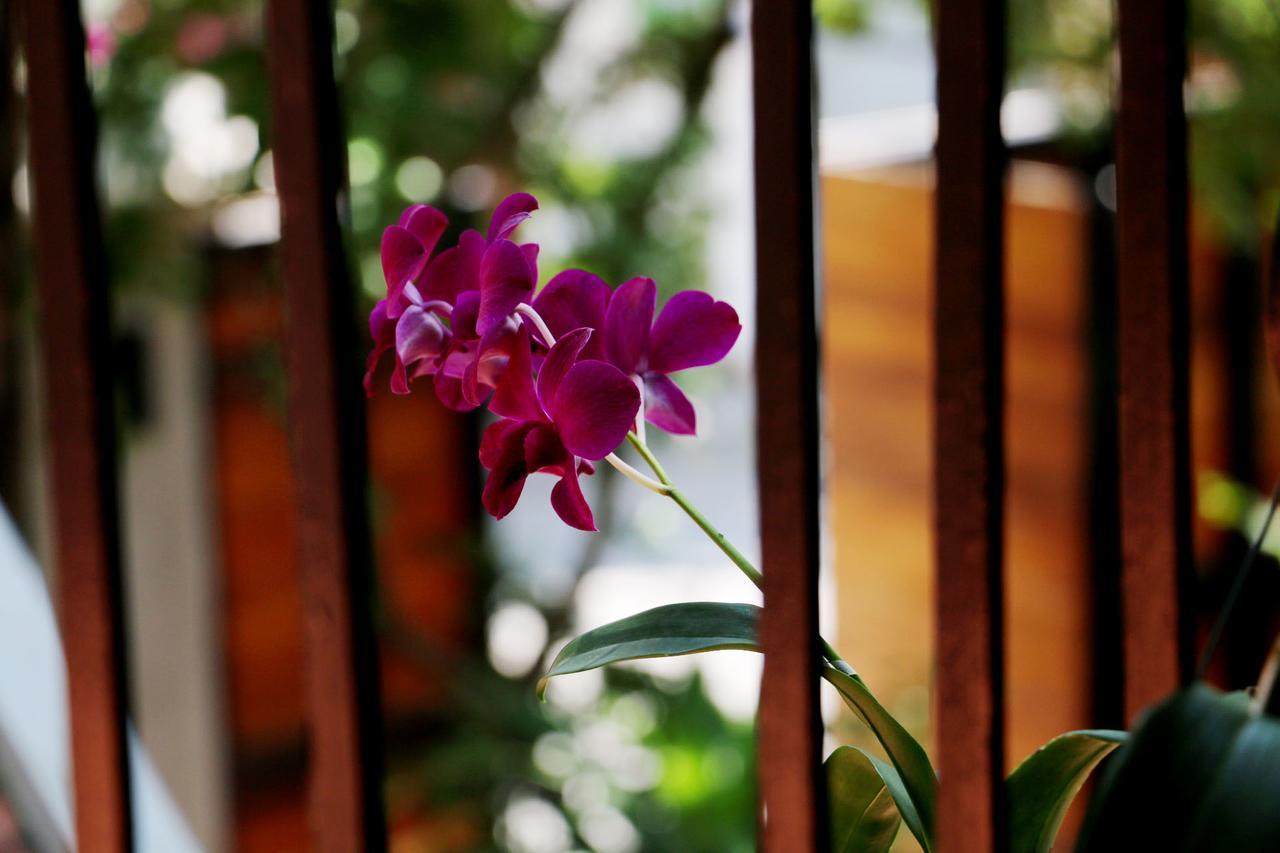Corner9 Bassac Boutique Hotel Phnom Penh Bagian luar foto