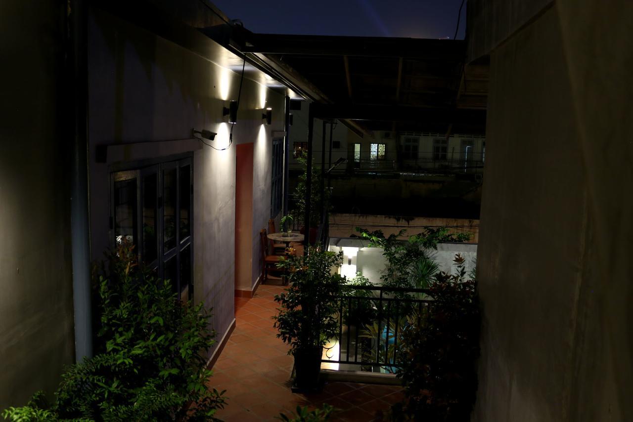 Corner9 Bassac Boutique Hotel Phnom Penh Bagian luar foto