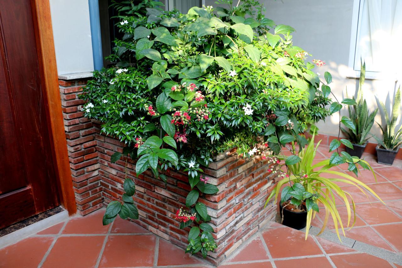 Corner9 Bassac Boutique Hotel Phnom Penh Bagian luar foto