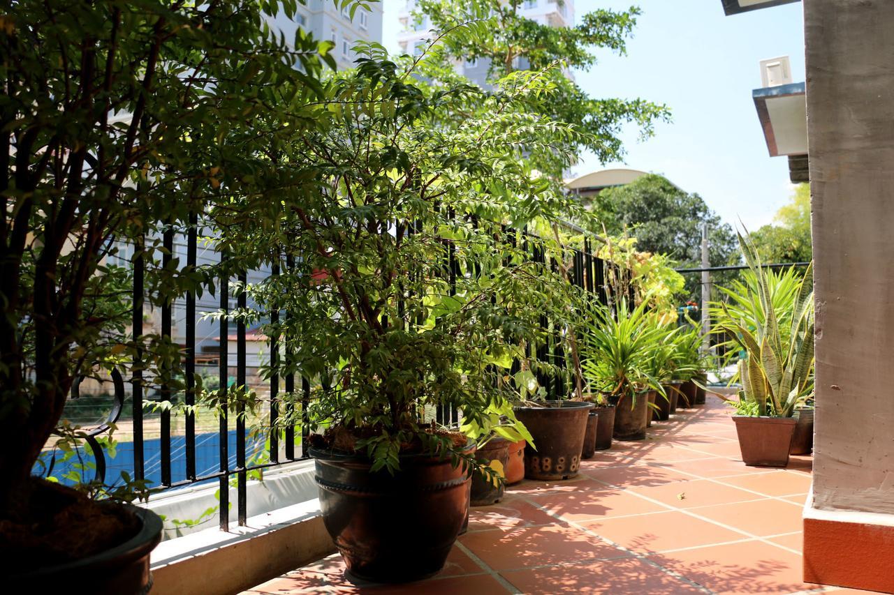 Corner9 Bassac Boutique Hotel Phnom Penh Bagian luar foto