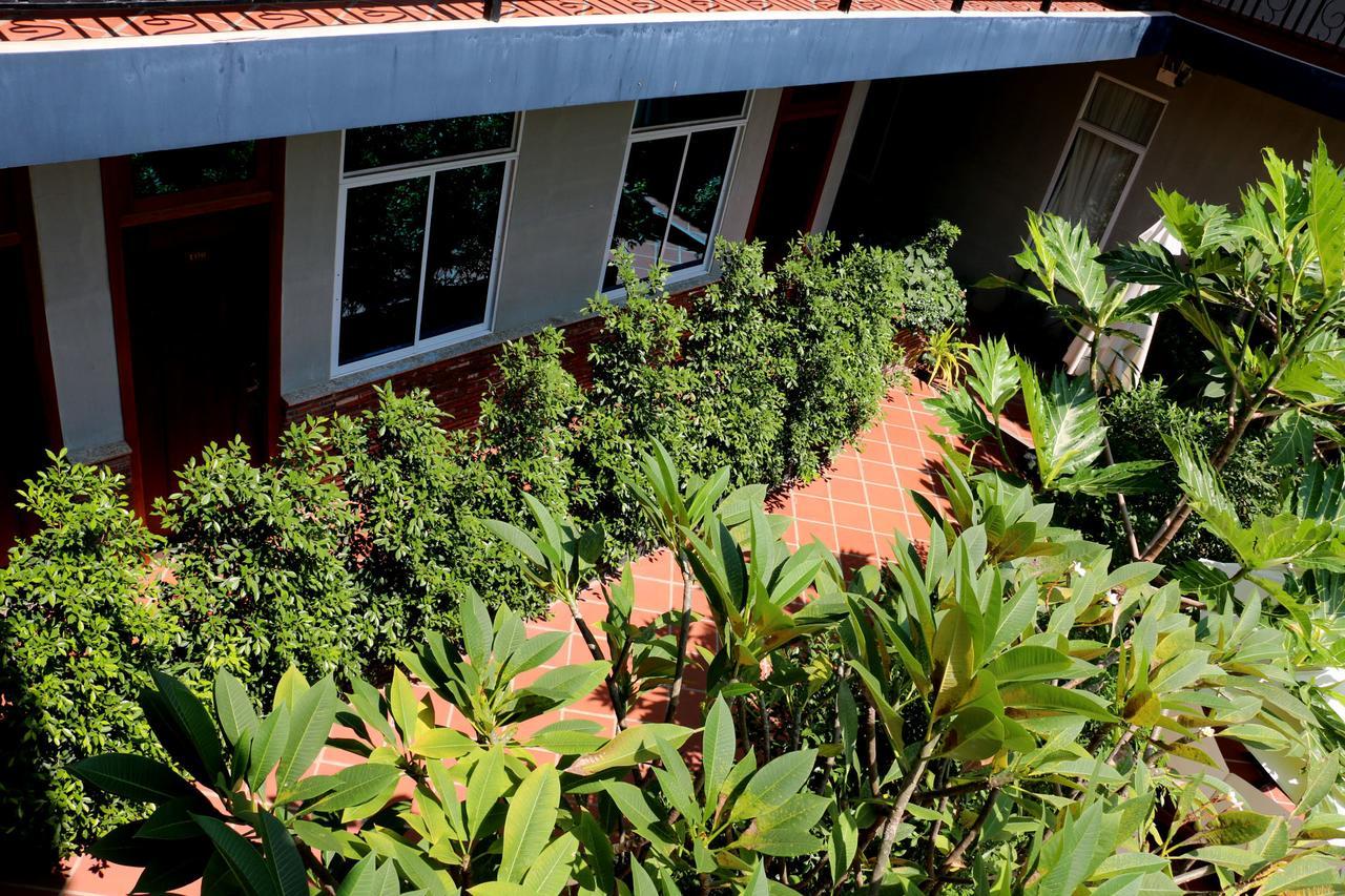 Corner9 Bassac Boutique Hotel Phnom Penh Bagian luar foto