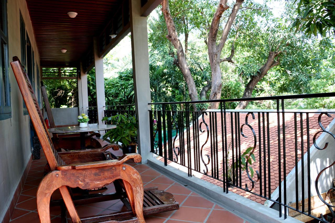 Corner9 Bassac Boutique Hotel Phnom Penh Bagian luar foto