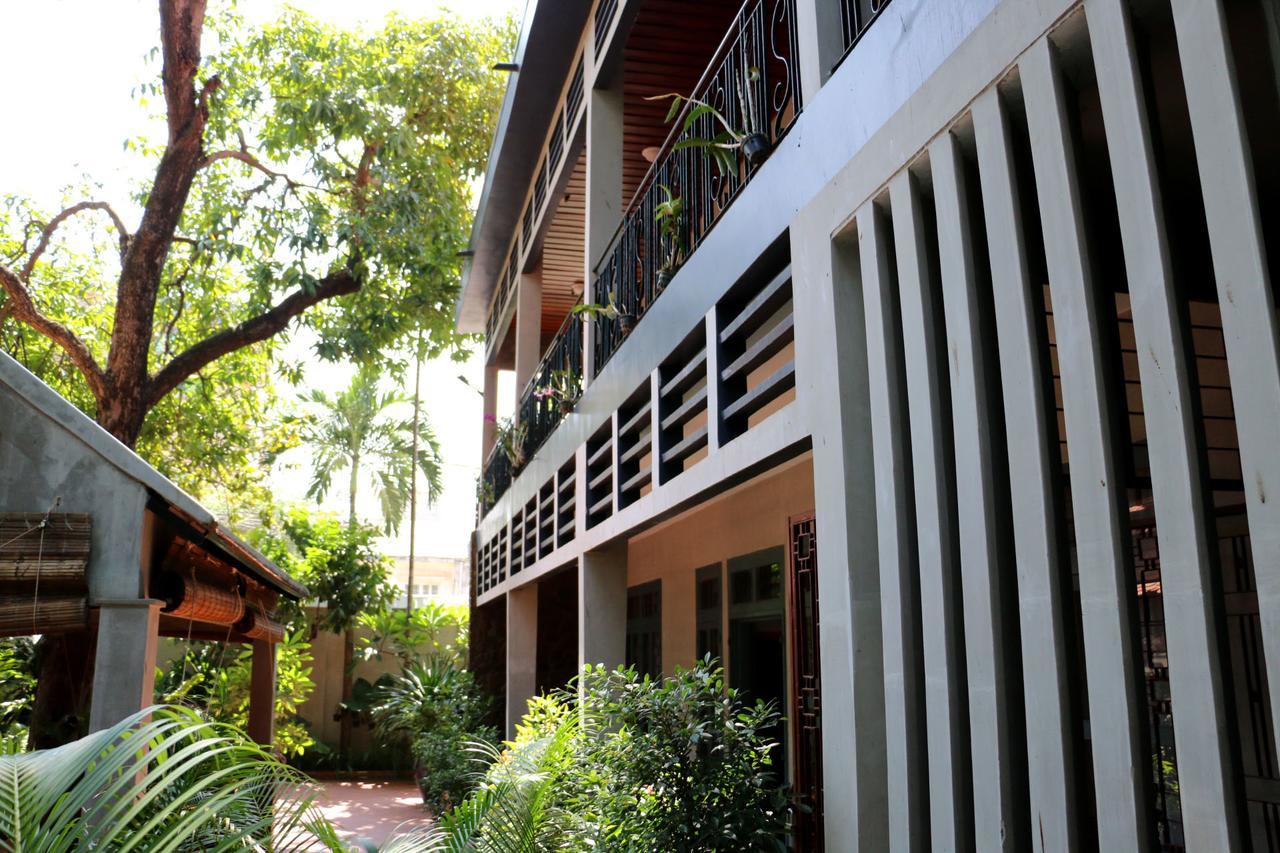 Corner9 Bassac Boutique Hotel Phnom Penh Bagian luar foto