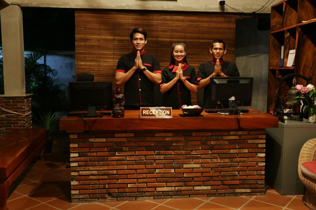 Corner9 Bassac Boutique Hotel Phnom Penh Bagian luar foto