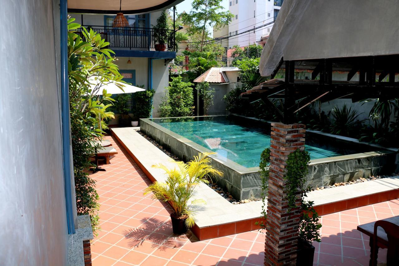 Corner9 Bassac Boutique Hotel Phnom Penh Bagian luar foto