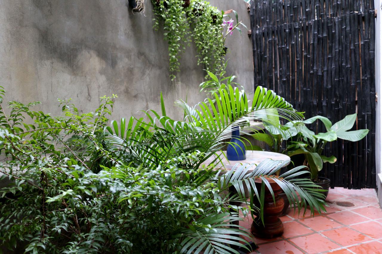 Corner9 Bassac Boutique Hotel Phnom Penh Bagian luar foto